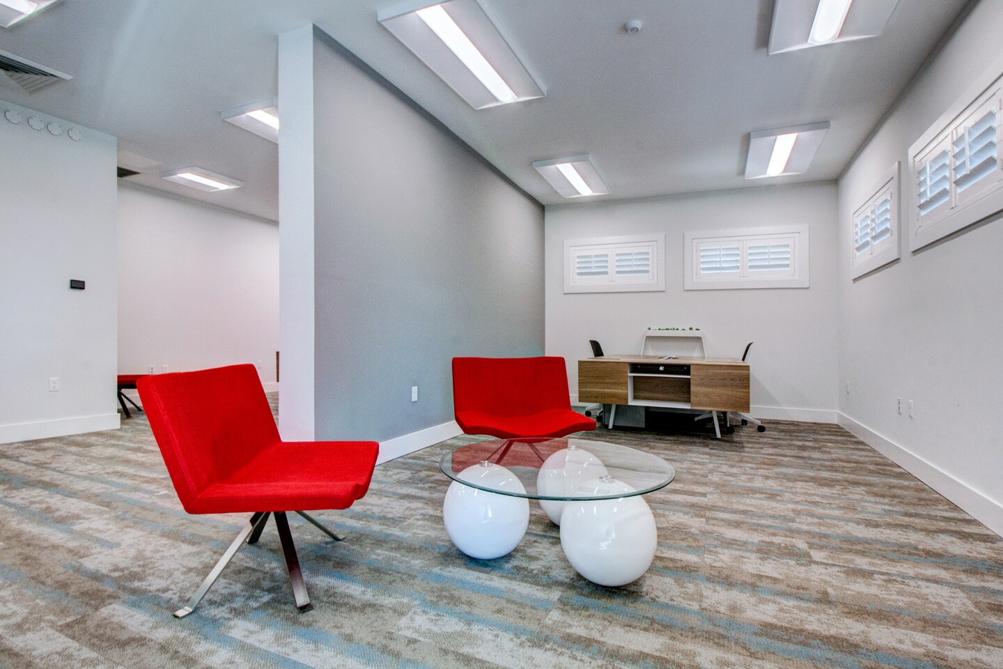 225 SW 7th Ter, Gainesville, FL for lease Interior Photo- Image 1 of 18