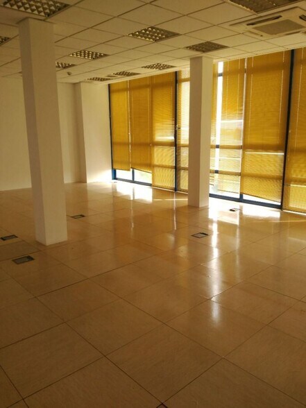 Polígono Bermejales, S/N, SEVILLA, Sevilla for lease - Building Photo - Image 1 of 9