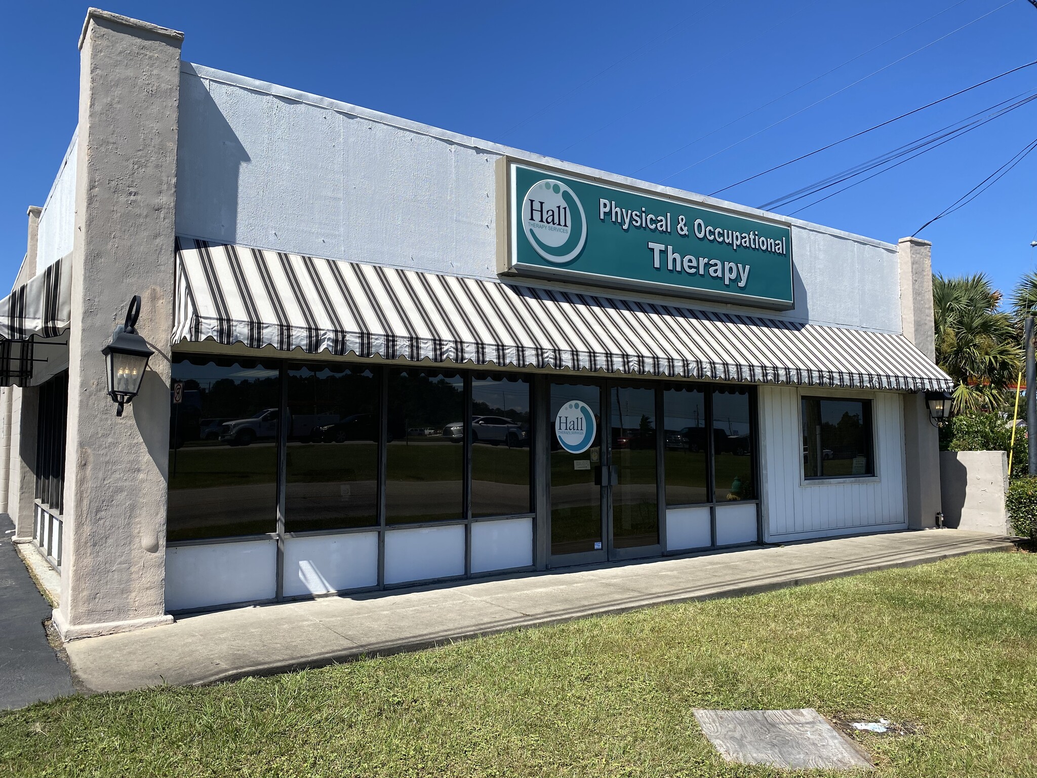 3656 Government Blvd, Mobile, AL for lease Building Photo- Image 1 of 9