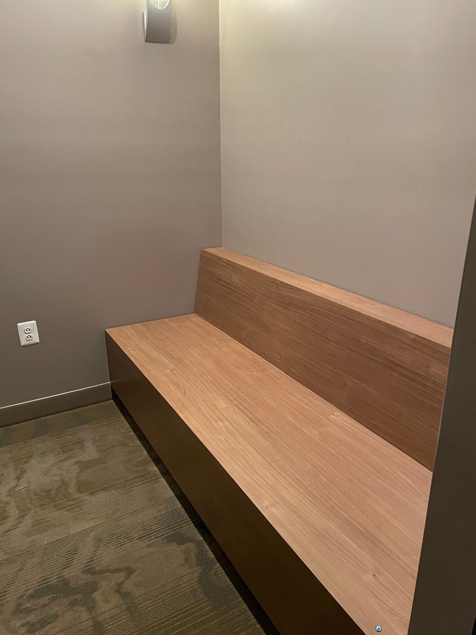 Belmont Ridge Rd, Ashburn, VA 20147 Goose Creek Village