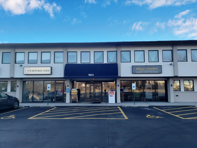 9031 W 151st St, Orland Park, IL for lease - Building Photo - Image 1 of 10