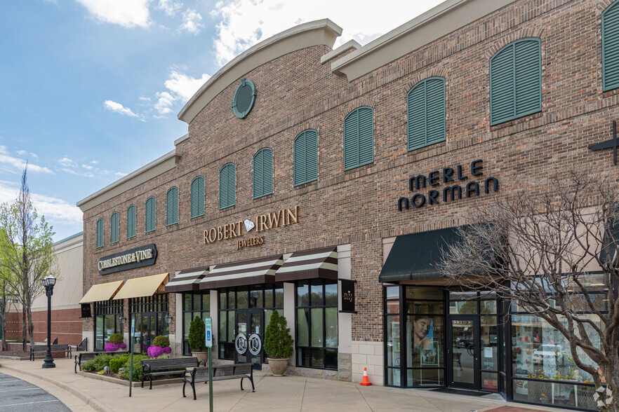 11525 Cantrell Rd, Little Rock, AR for lease - Building Photo - Image 3 of 16