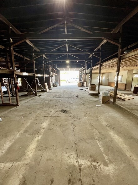 325 Grand St, Van Meter, IA for sale - Building Photo - Image 2 of 8