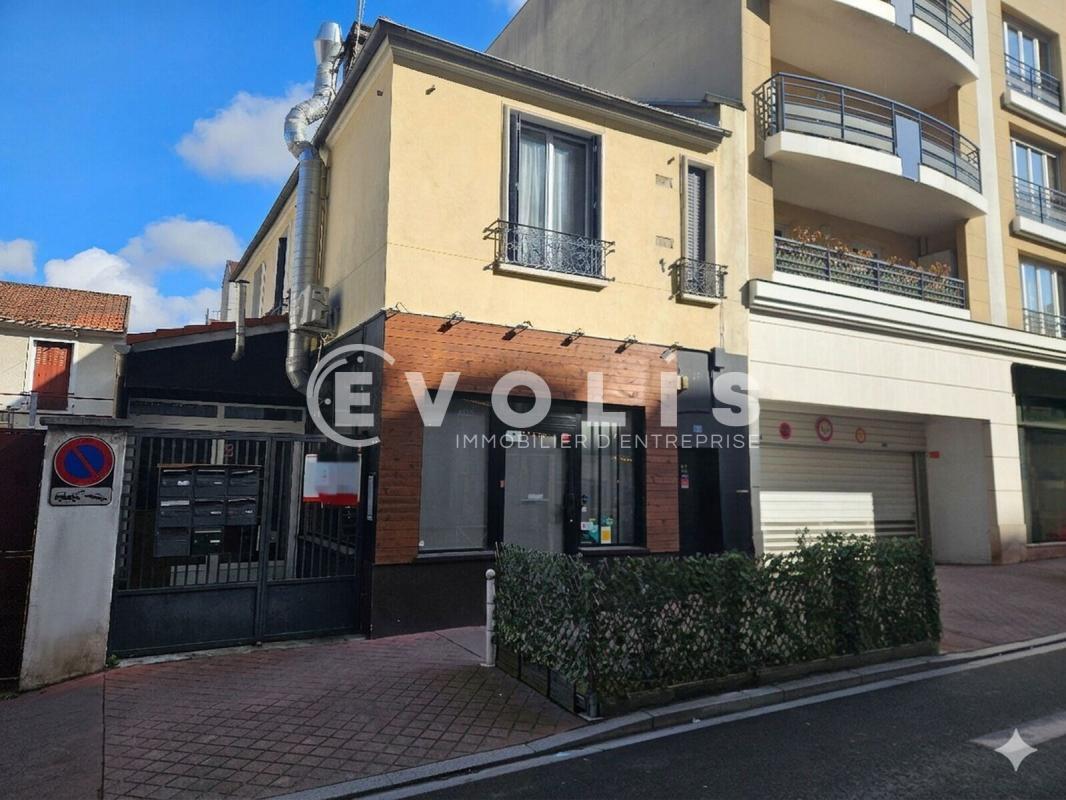 Office in Montrouge for lease Building Photo- Image 1 of 10