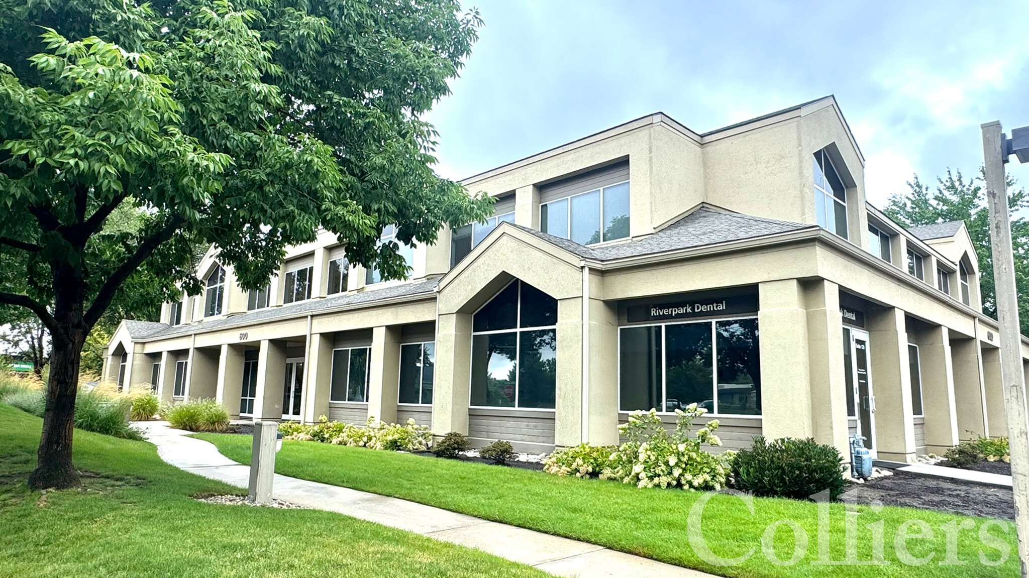 600 E Riverpark Ln, Boise, ID for lease Building Photo- Image 1 of 8