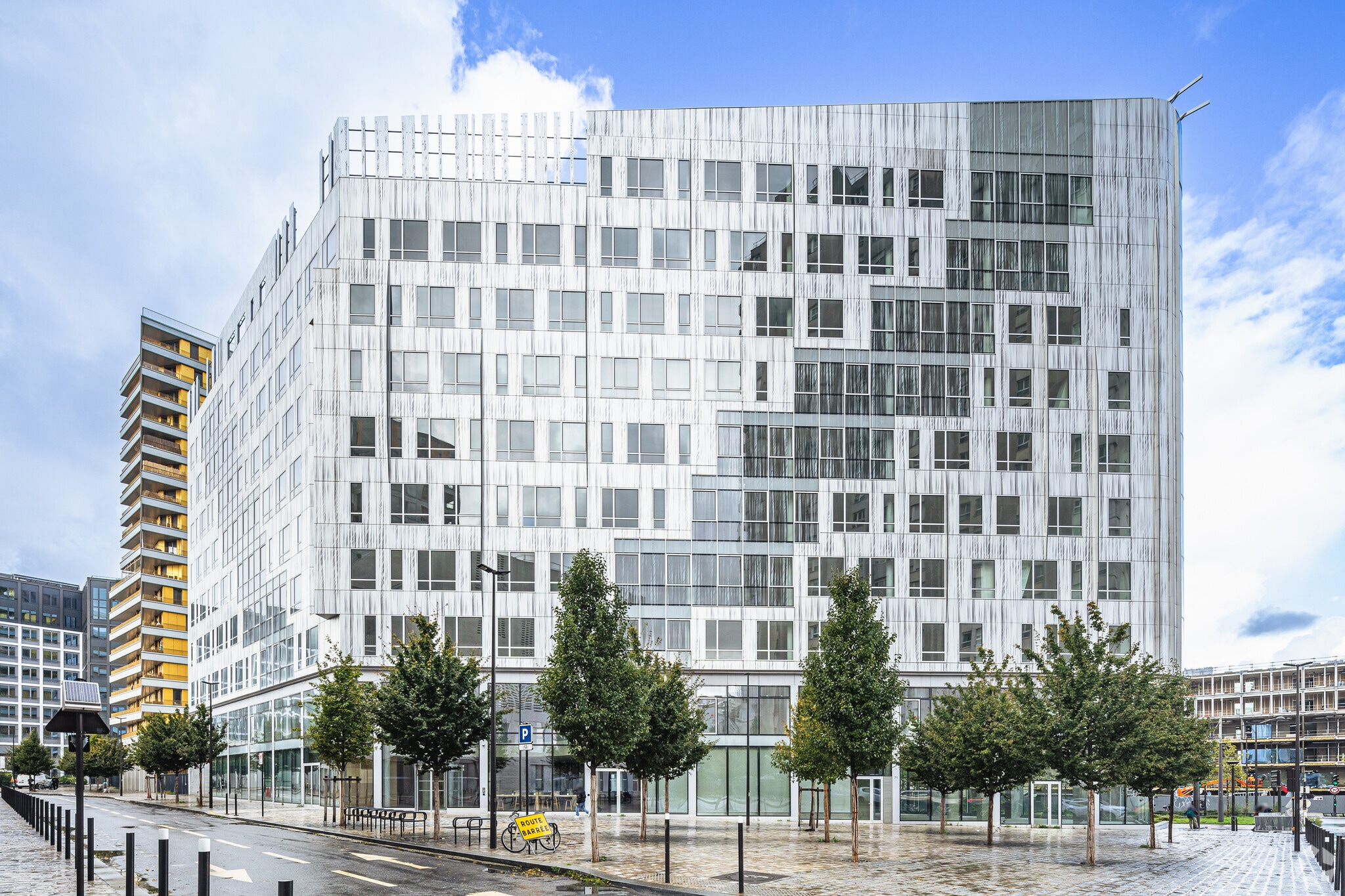 6 Avenue De La Porte De La Chapelle, Paris for lease Primary Photo- Image 1 of 5
