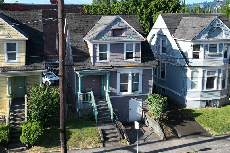 Affordable Housing Portfolio portfolio of 3 properties for sale on LoopNet.com - Building Photo - Image 3 of 5