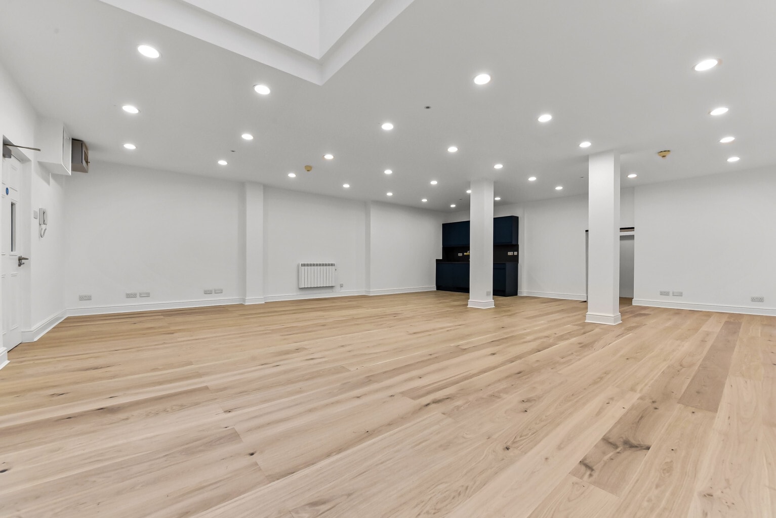 25 Devonshire Pl, London for lease Interior Photo- Image 1 of 6