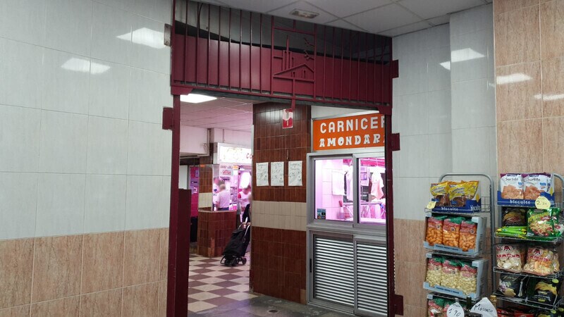 Retail in Bilbao for sale - Building Photo - Image 3 of 6