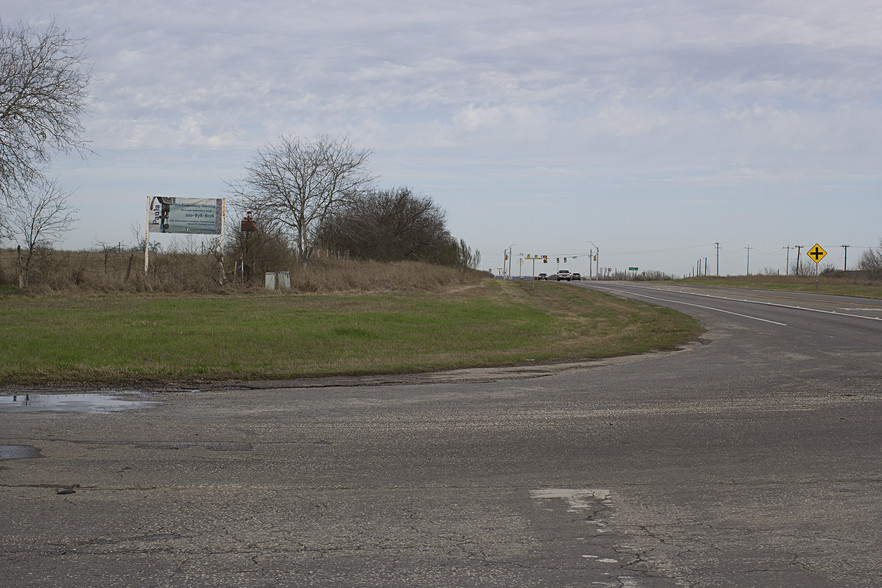 TX Loop 1604 S, Saint Hedwig, TX for sale - Other - Image 3 of 9