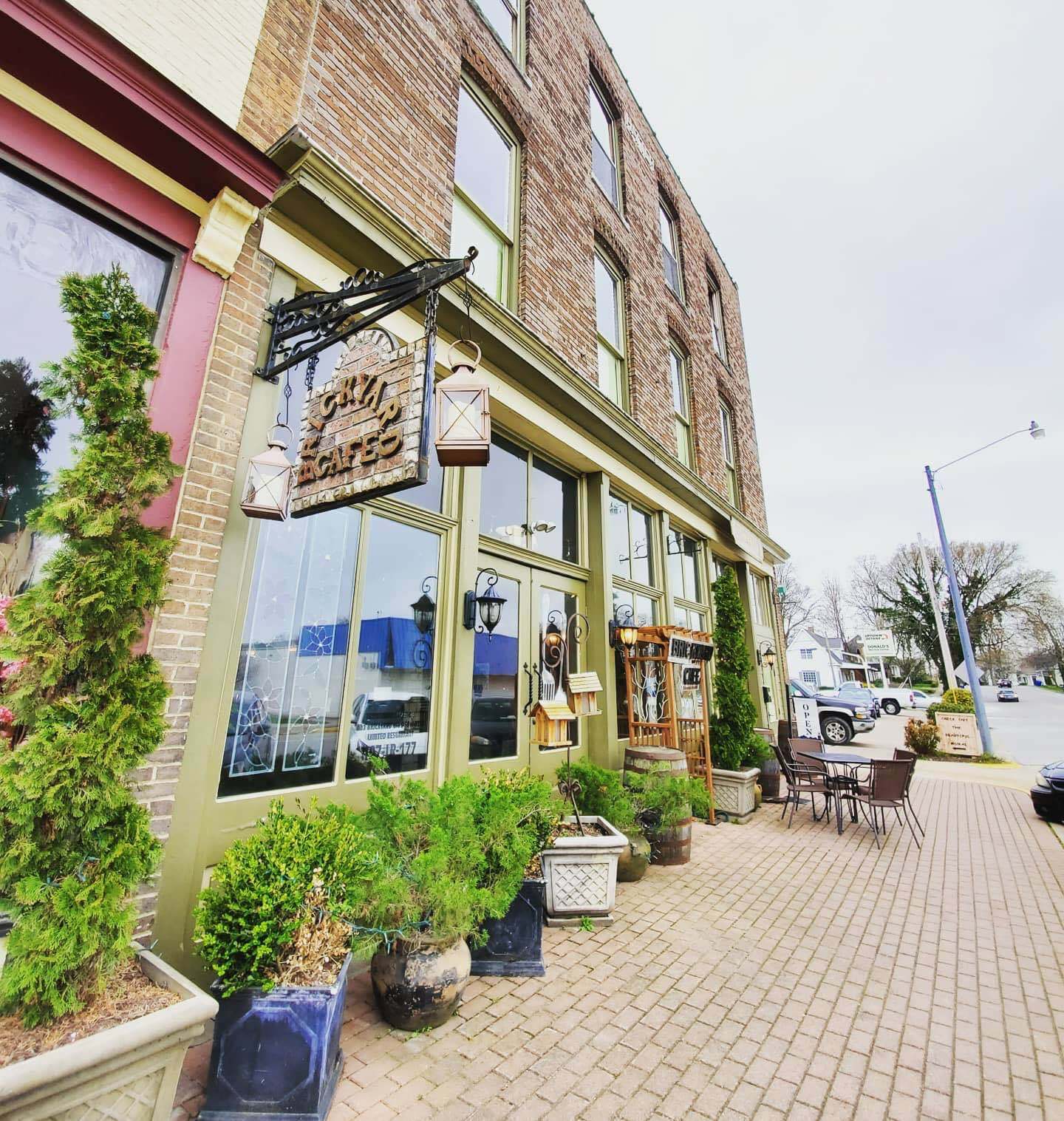 205 W Cedar St, Franklin, KY for sale Primary Photo- Image 1 of 1