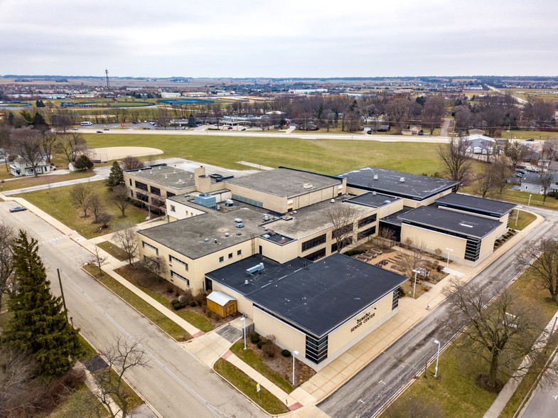 61 Franklin St, Oswego, IL for sale - Other - Image 1 of 1