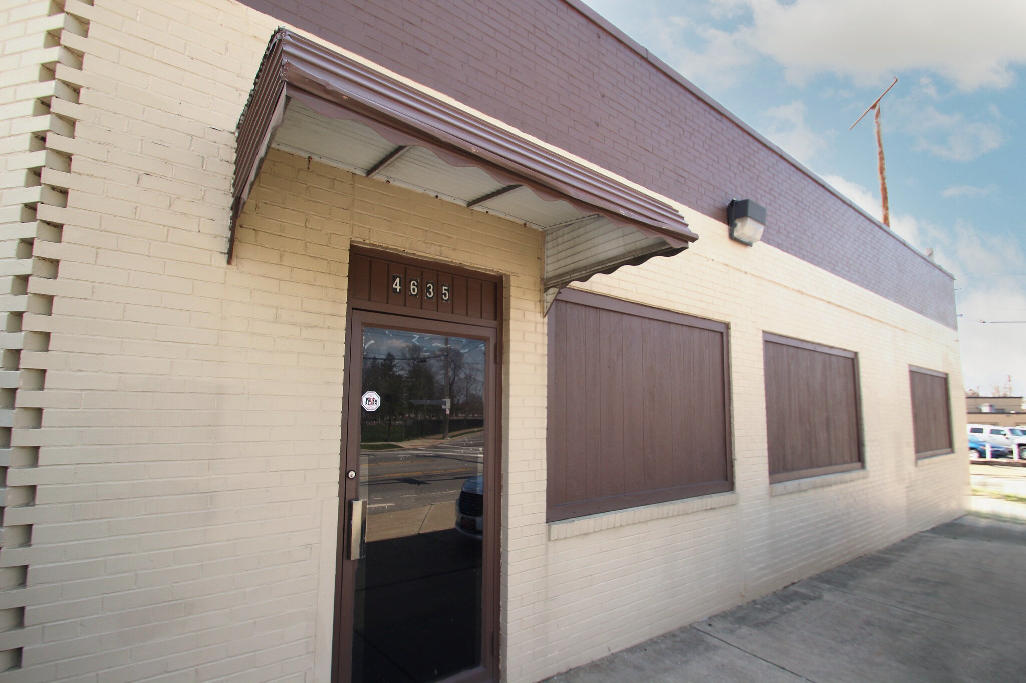 4635 Pearl Rd, Cleveland, OH for sale Primary Photo- Image 1 of 1