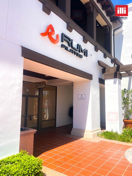 26527-26351 Agoura Rd, Calabasas, CA for lease - Building Photo - Image 3 of 13