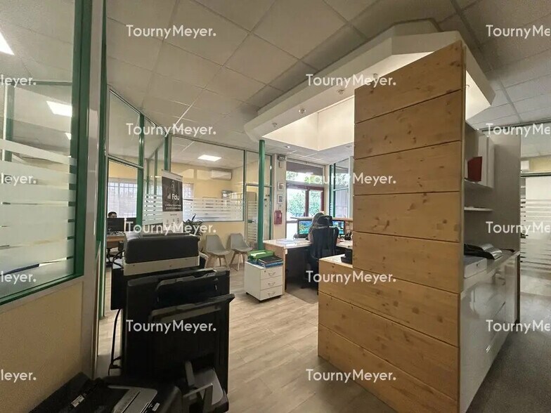 Office in Montpellier for sale - Interior Photo - Image 1 of 4