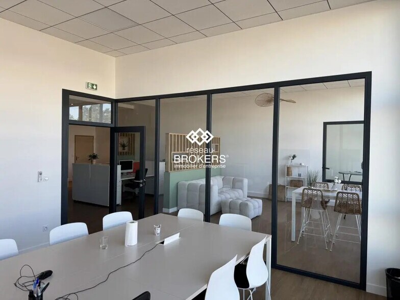 Office in Andrézieux-Bouthéon for sale - Interior Photo - Image 1 of 13