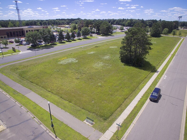 18th Ave SW, Cambridge, MN for sale - Aerial - Image 1 of 1