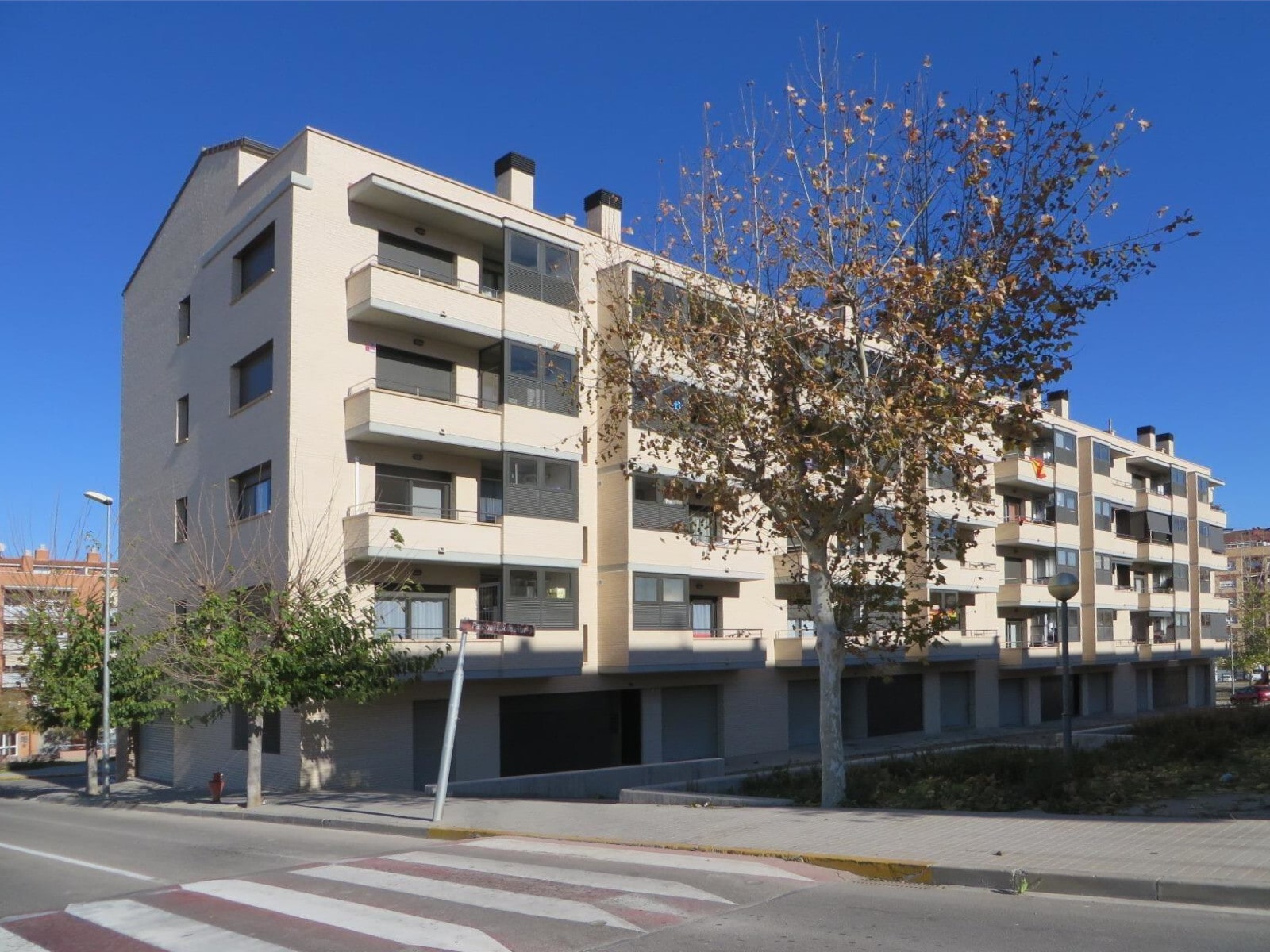 Multifamily in Santa Margarida de Montbui, Barcelona for sale Primary Photo- Image 1 of 2