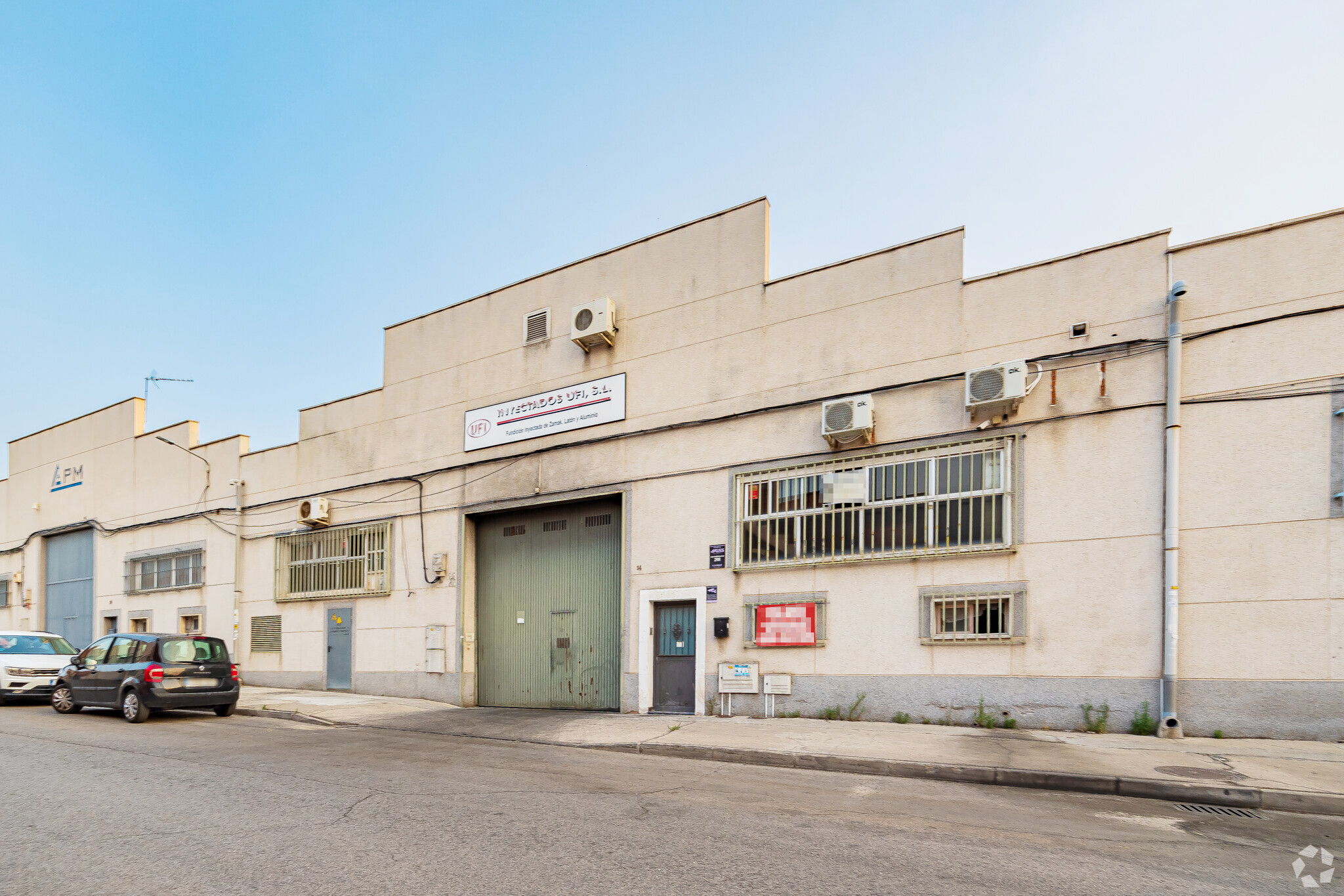 Calle Andrés Alvarez Caballero, 14, Humanes de Madrid, Madrid for sale Primary Photo- Image 1 of 3