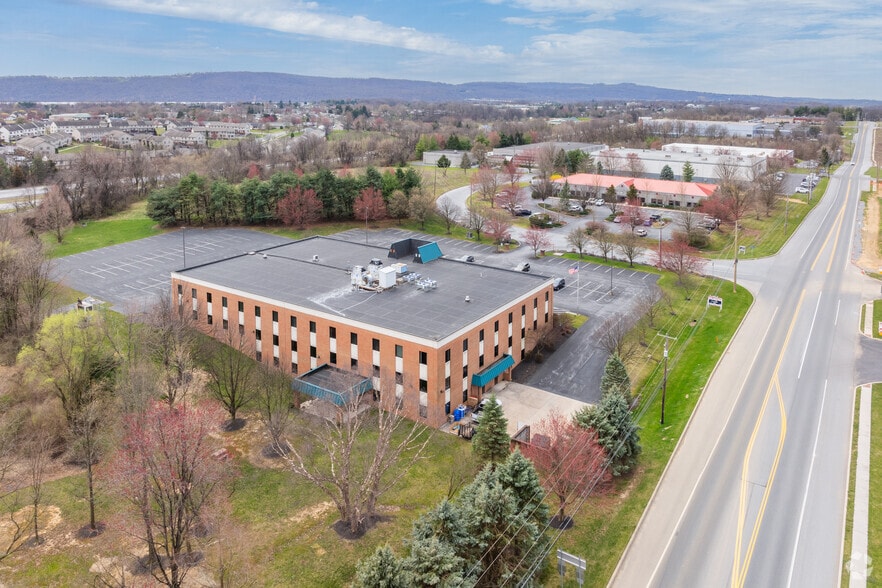 1201 Fulling Mill Rd, Middletown, PA for sale - Aerial - Image 3 of 16
