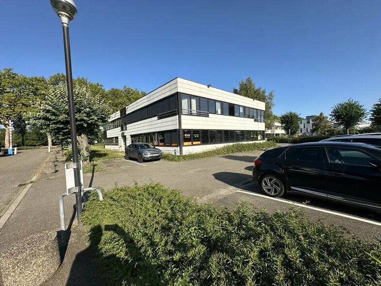 Office in Strasbourg for lease - Building Photo - Image 1 of 4