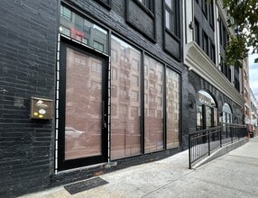 862 Dekalb Ave, Brooklyn, NY for lease Interior Photo- Image 1 of 2