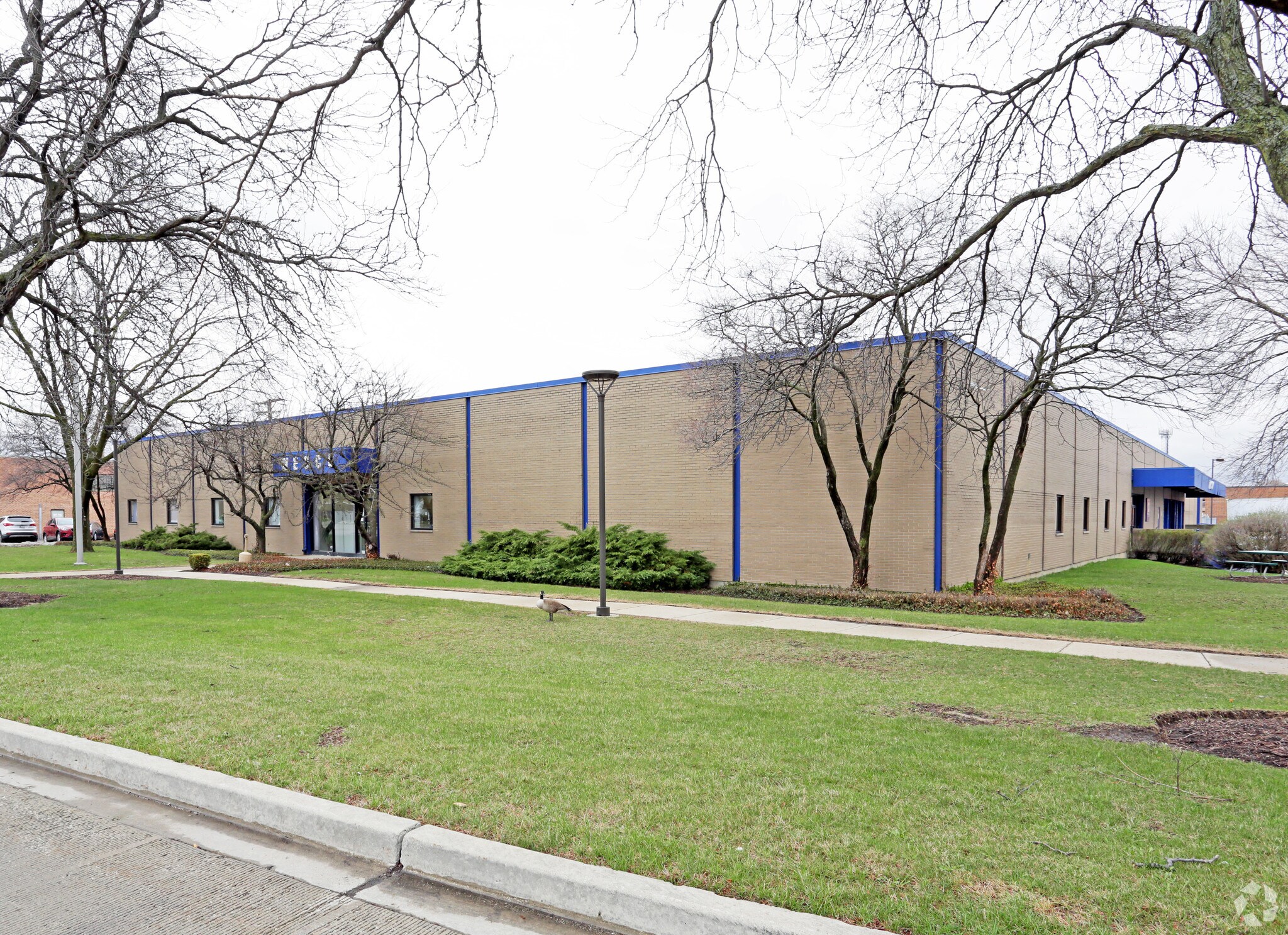 723-737 N Oaklawn Ave, Elmhurst, IL for sale Primary Photo- Image 1 of 1