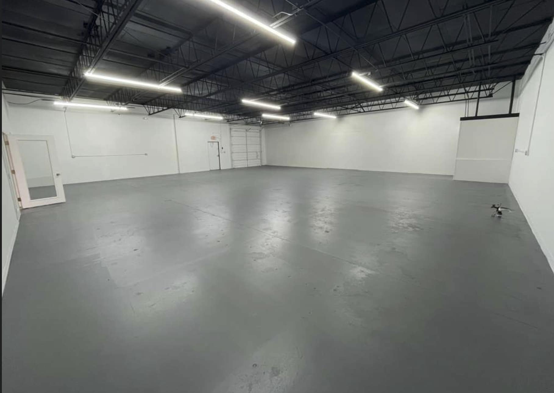 14605 49th St N, Clearwater, FL for lease Interior Photo- Image 1 of 4