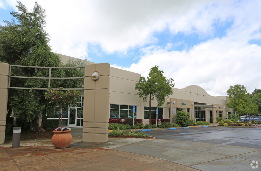 2630-2694 Shea Center Dr, Livermore, CA for sale - Primary Photo - Image 1 of 1