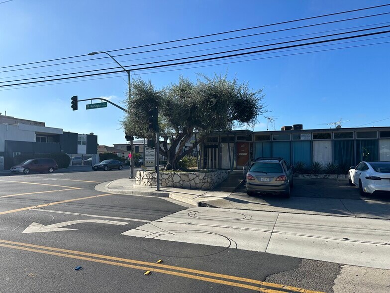 1126 N Flower St, Santa Ana, CA for sale - Building Photo - Image 1 of 8