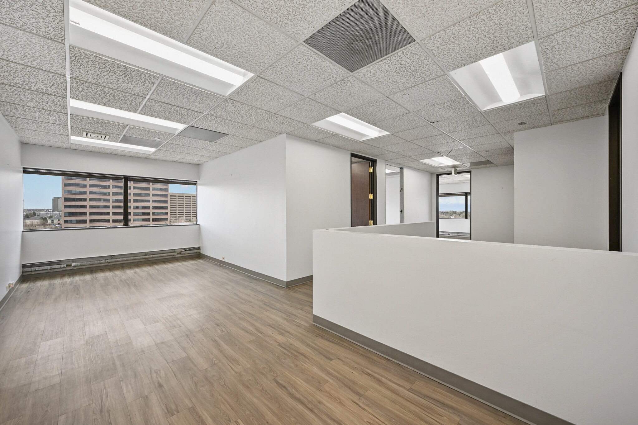 425 S Cherry St, Glendale, CO for lease Interior Photo- Image 1 of 2