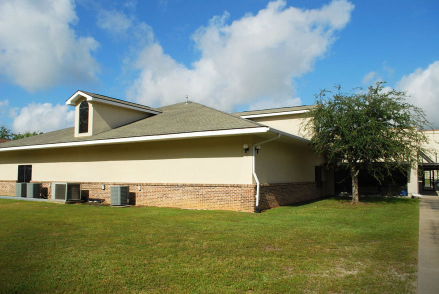 1759 Medical Park Dr, Biloxi, MS for lease - Building Photo - Image 3 of 11