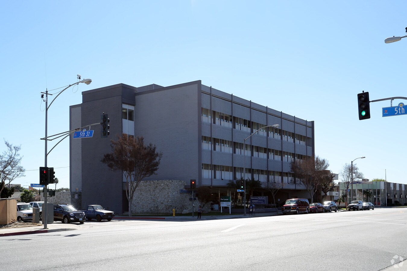 10800 Paramount Blvd, Downey, CA 90241 Medical for Lease