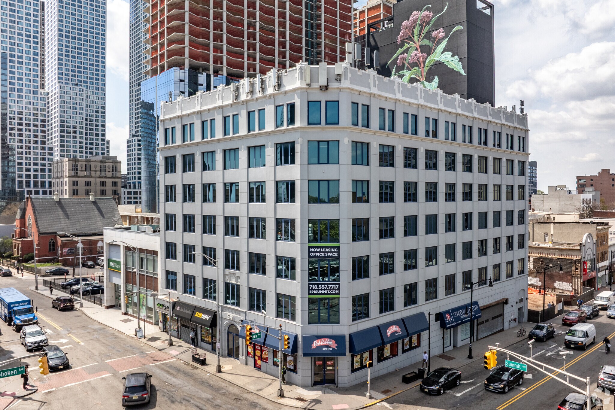 591 Summit Ave, Jersey City, NJ for lease Primary Photo- Image 1 of 6