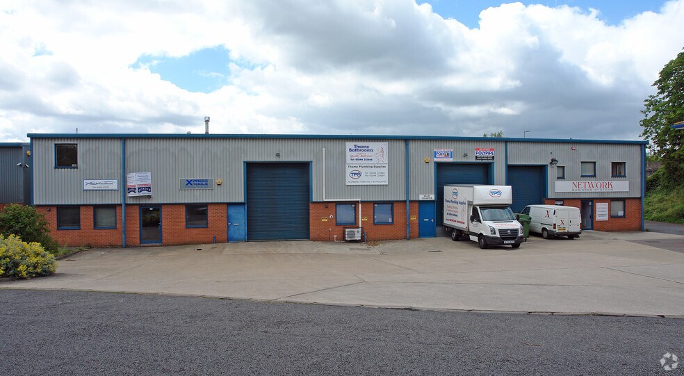 Station Yard, Thame for lease - Building Photo - Image 2 of 2
