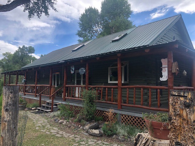 409 First St, Riverside, WY for sale - Building Photo - Image 1 of 1