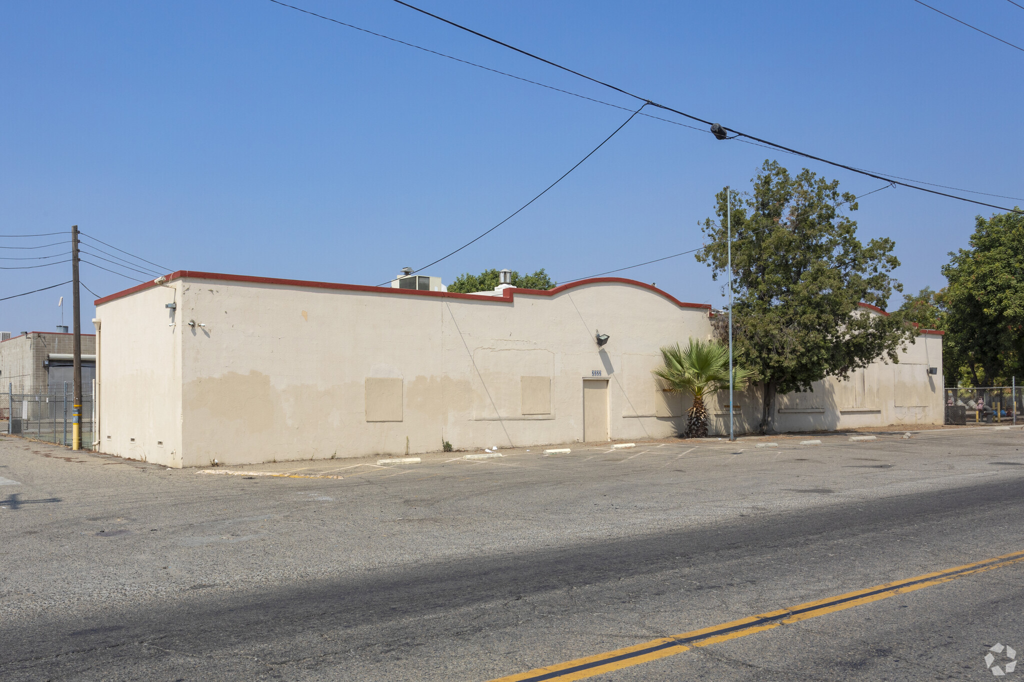 2222 S East Ave, Fresno, CA for sale Primary Photo- Image 1 of 15