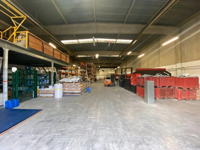 Flex in SAINT-OUEN-L'AUMONE for sale - Interior Photo - Image 2 of 14