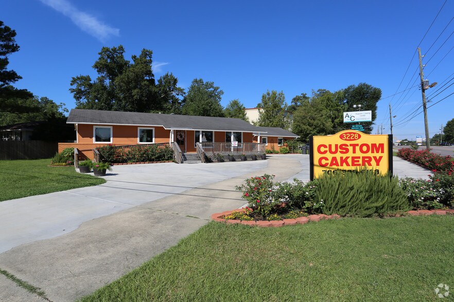 3228 Washington Rd, Augusta, GA 30907