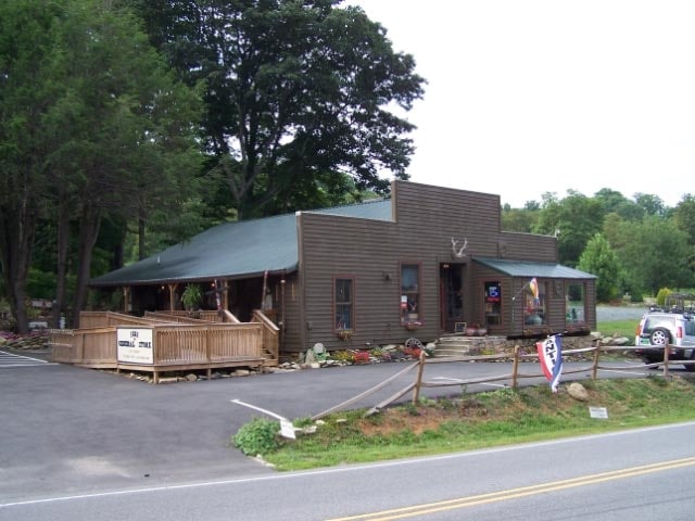 10884 Nc Highway 105 S, Banner Elk, NC for sale - Building Photo - Image 3 of 28