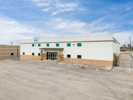 6200 Tri County Pky, Schertz TX - Warehouse