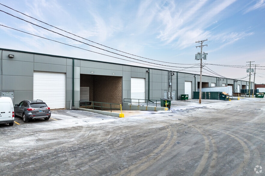 1060 N Garfield St, Lombard, IL for lease - Building Photo - Image 3 of 5