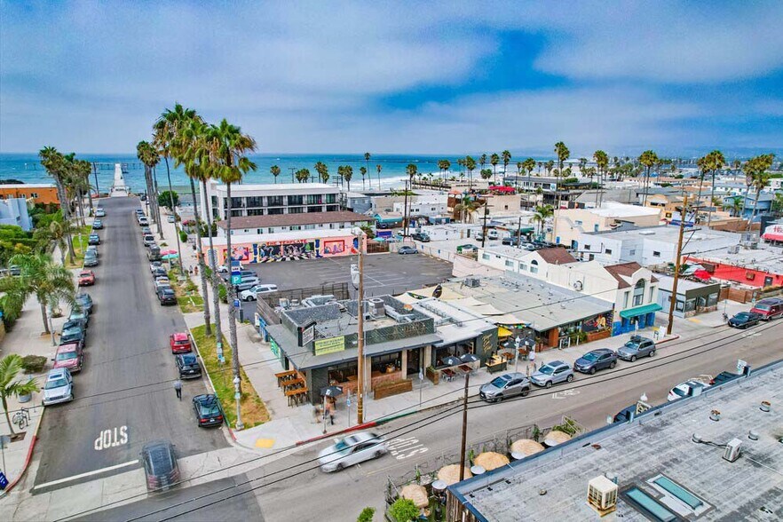 1852-1866 Bacon St, San Diego, CA for sale - Primary Photo - Image 1 of 11