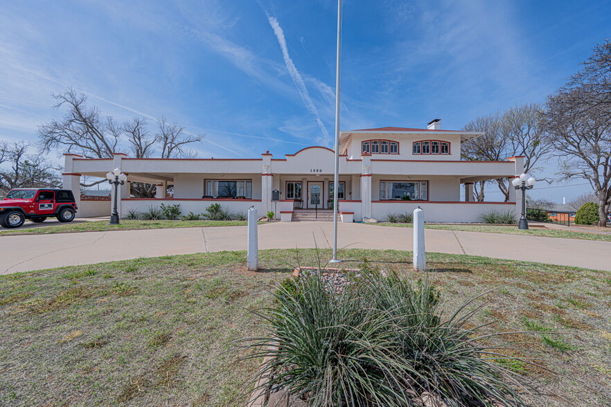 1400 Sam Houston St, Sweetwater, TX for sale - Building Photo - Image 3 of 39