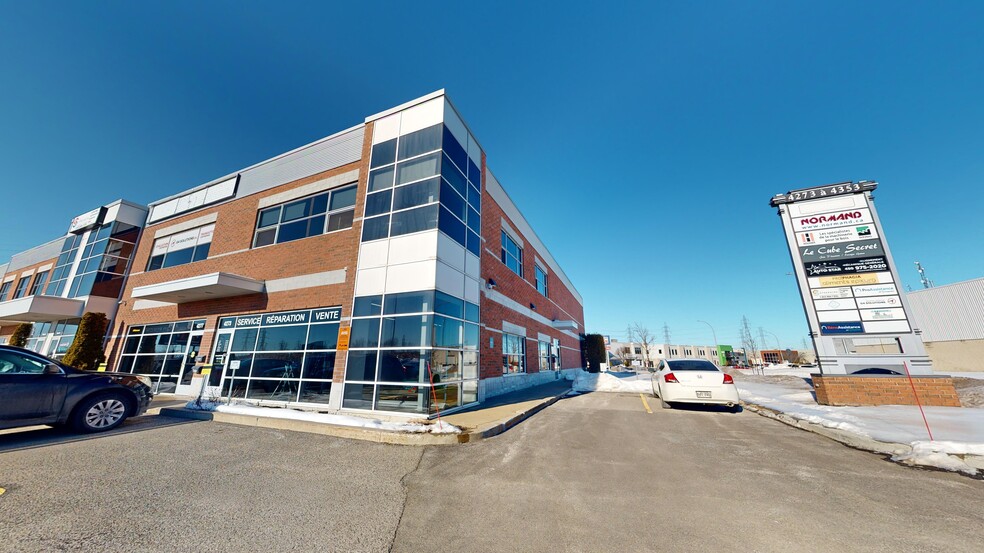 4273-4345 Des Laurentides (A-15) Desste E, Laval, QC for lease - Building Photo - Image 3 of 7