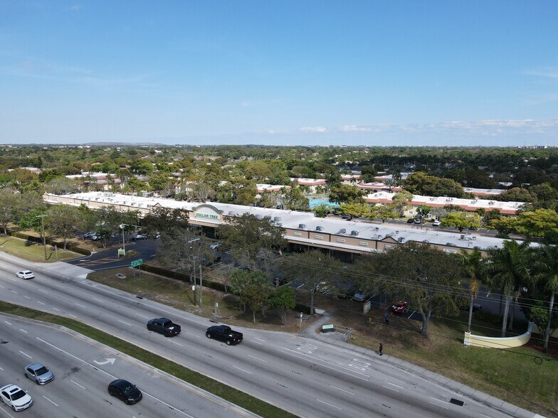 300-366 S State Road 7, Margate, FL for lease - Building Photo - Image 2 of 14