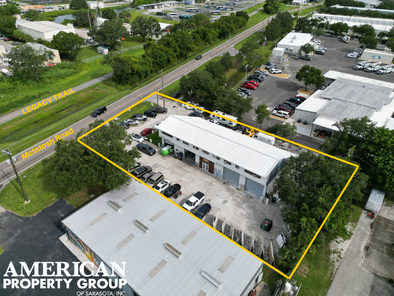 5671-5675 McIntosh Rd, Sarasota, FL for sale - Building Photo - Image 1 of 10