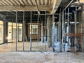 970 Monument St, Pacific Palisades, CA for lease Interior Photo- Image 2 of 5