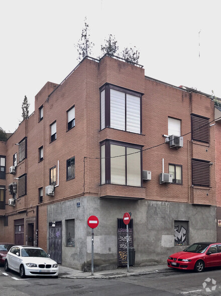 Calle del Grafito, 22, Madrid, Madrid for sale - Building Photo - Image 2 of 2