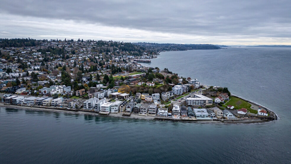 3035 64th Ave SW, Seattle, WA for sale - Building Photo - Image 2 of 15